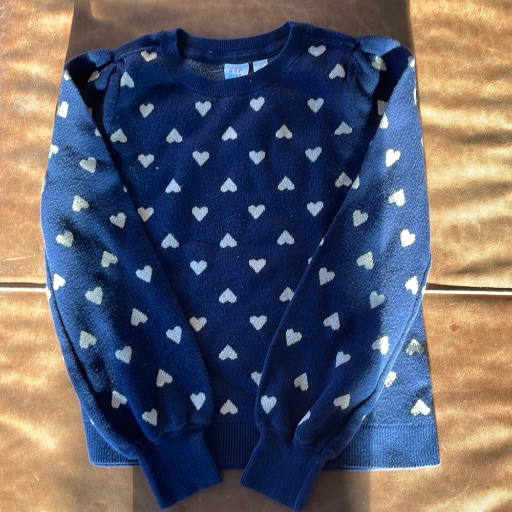 Metallic hearts girls Gap sweater